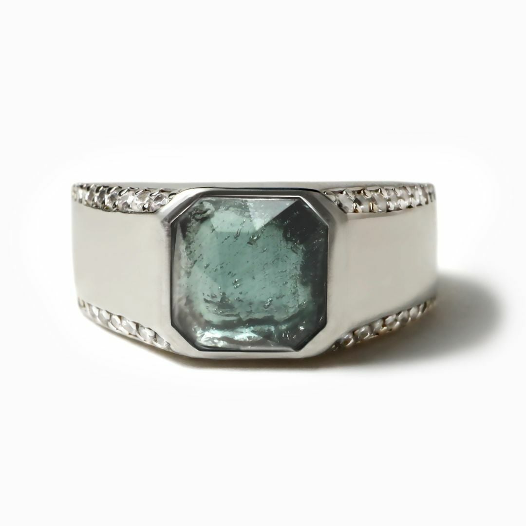EMBLEM SQUARE RING 【LIGHT】（SILVER） | CEL-CEL