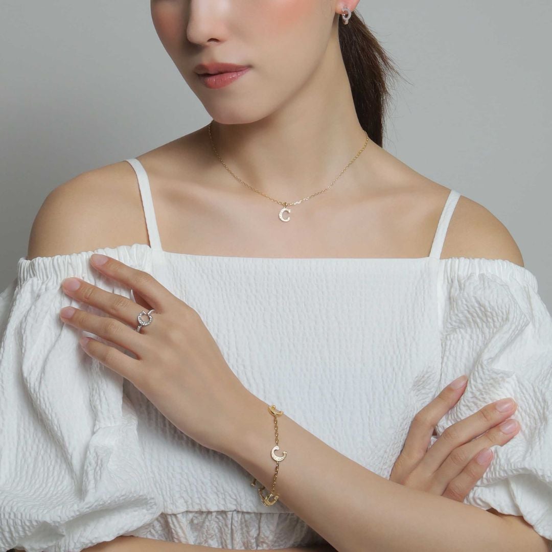 SYMBOL “C” LINE BRACELET 【LIGHT】（GOLD） | CEL-CEL